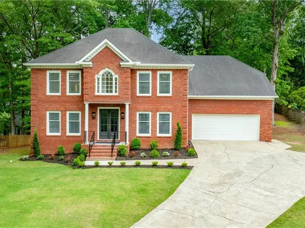 2352 Brittany Ln, Marietta, GA 30062