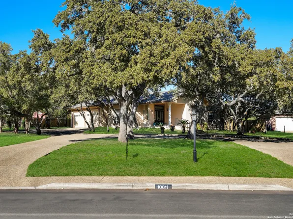 10811 HUNTERS WAY, Helotes, TX 78023