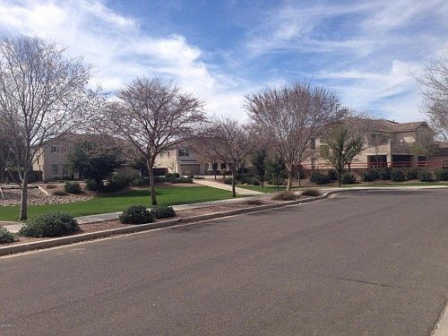 3rd image of 19106 E Lark Dr