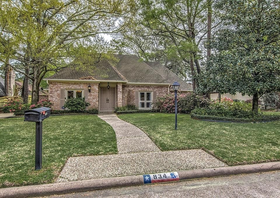 1st image of 834 Thornvine Ln
