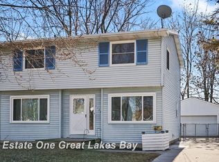 1108 Marchand St, Bay City, MI 48706