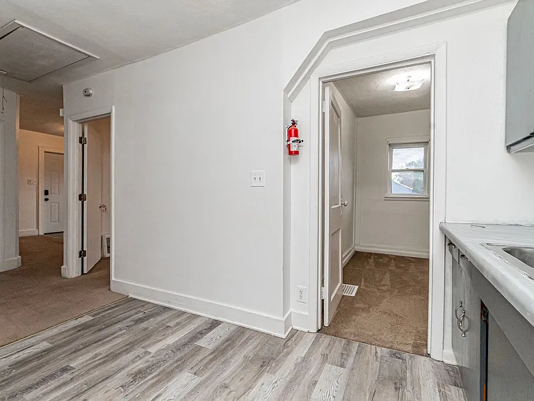 1223 N Jackson St #2 — Photo 14