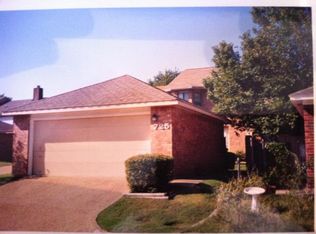 725 Pebble Beach Dr, Garland, TX 75043