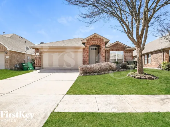 215 Mulberry Dr, Fate, TX 75087