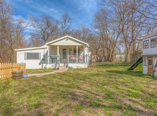 601 S Old Main St, Coweta, OK 74429