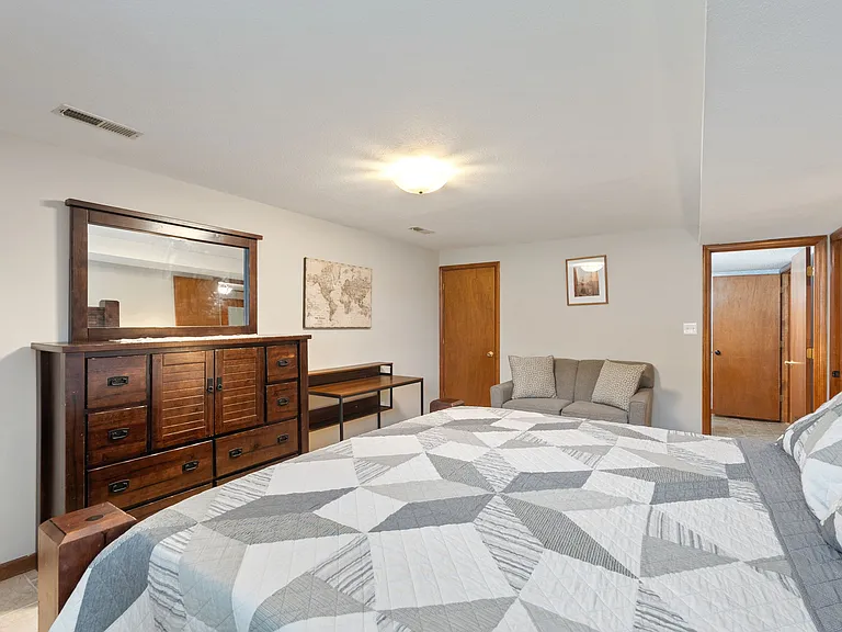 Huntington Woods Dr — Photo 20