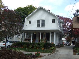 2208 Chamberlain Ave, Madison, WI 53726