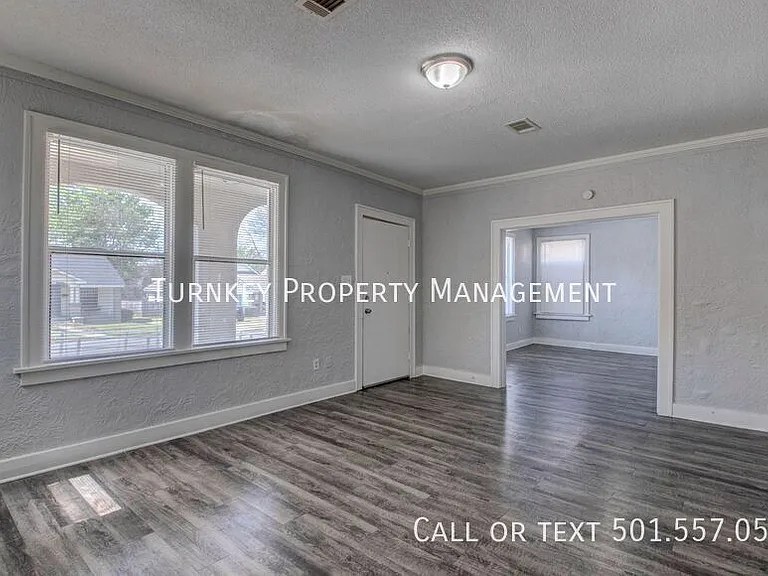 1508 Sycamore St — Photo 6