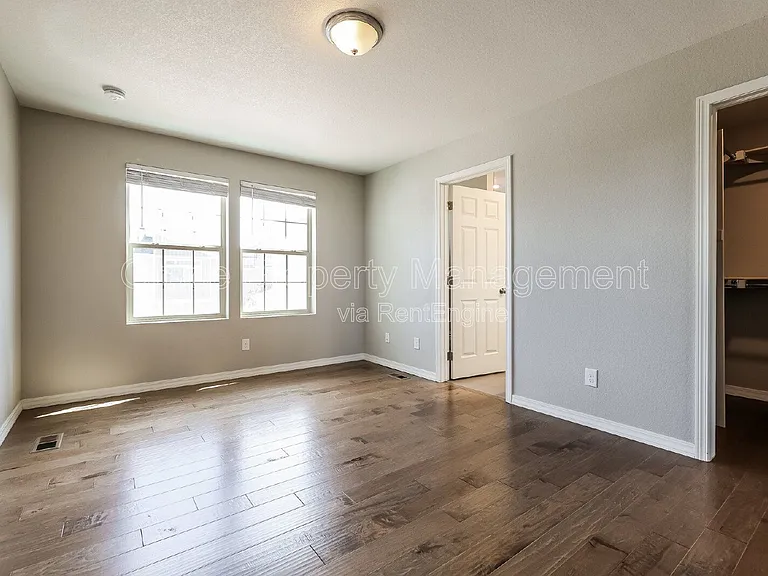 10243 Yampa Ct — Photo 12