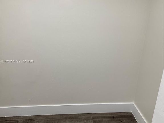 5th image of 1605 Pennsylvania Ave APT 202