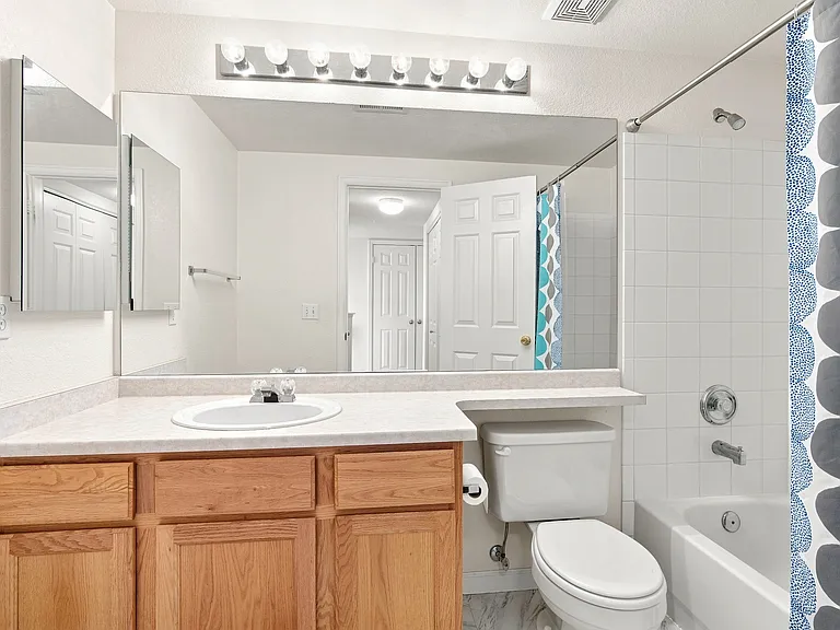 1153 S Alton St #B — Photo 18