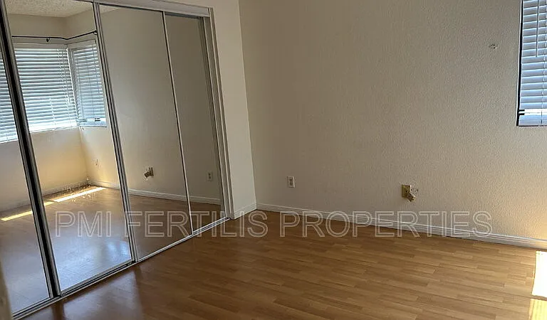 8331 Vineyard Ave #7 — Photo 20