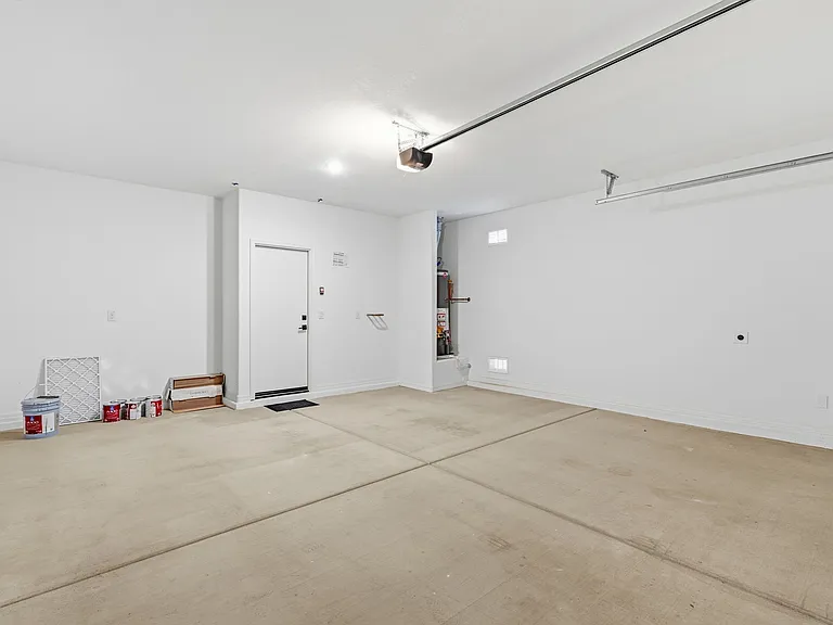 5528 W McNeil St — Photo 27