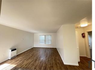 1800 6th St APT B, Berkeley, CA 94710