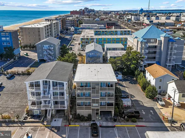 13 75th St Unit 1W, Ocean City, MD 21842