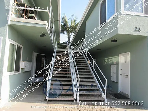 22 62nd Pl Photo 1