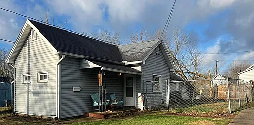 1038 Middle St Photo 1