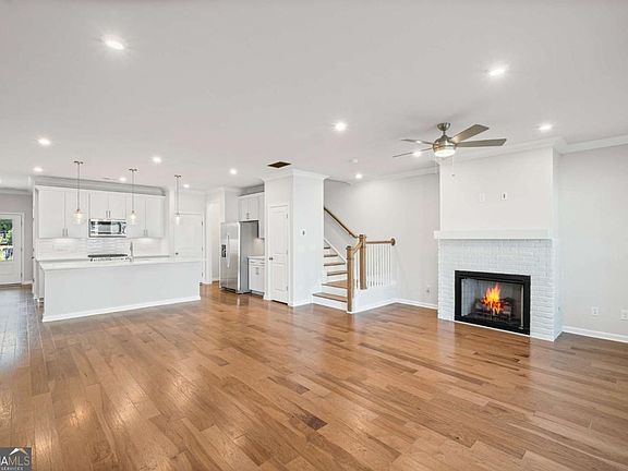 4th image of 5655 Tillman Way