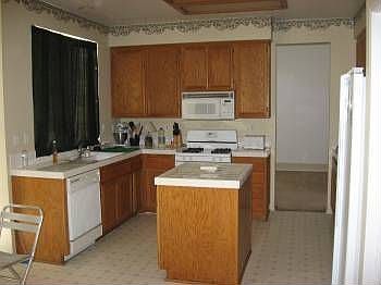 2nd image of 1338 Nandina Ct