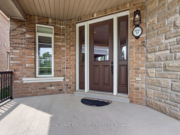 4th image of 3045 Gladeside Ave #19