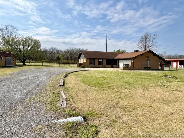 805 NW 14th St, Wagoner, OK 74467