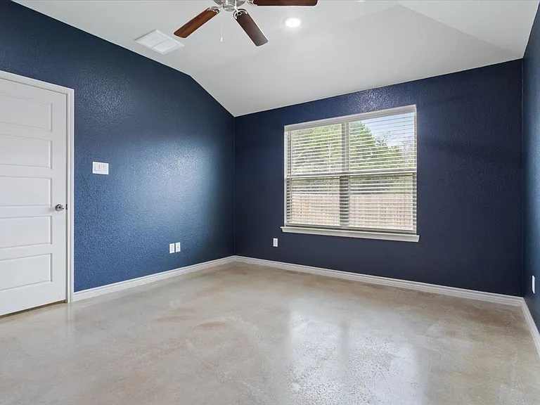 1468 Dryden Ave — Photo 22