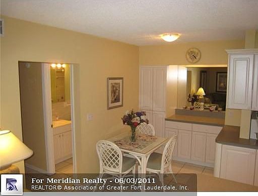 3rd image of 2161 NE 68th St APT 321