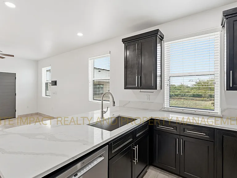 13691 E Pocketknife Dr — Photo 10