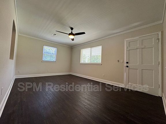 2nd image of 317 Covington Rd