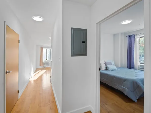 2360 Amsterdam Avenue image 11 of 17