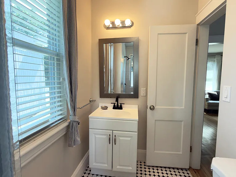324 Villa Ave — Photo 19