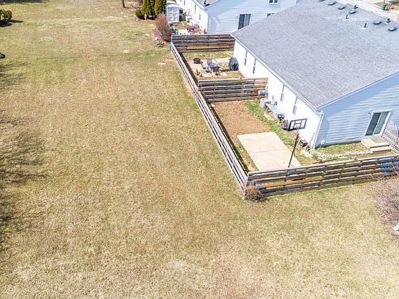 3rd image of 3517 Dinsmore Castle Dr