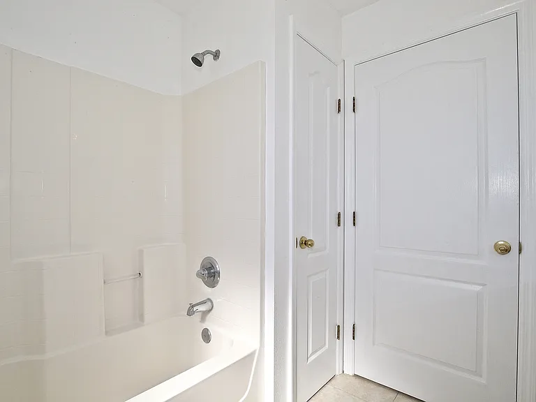 1804 Peace Pl — Photo 15