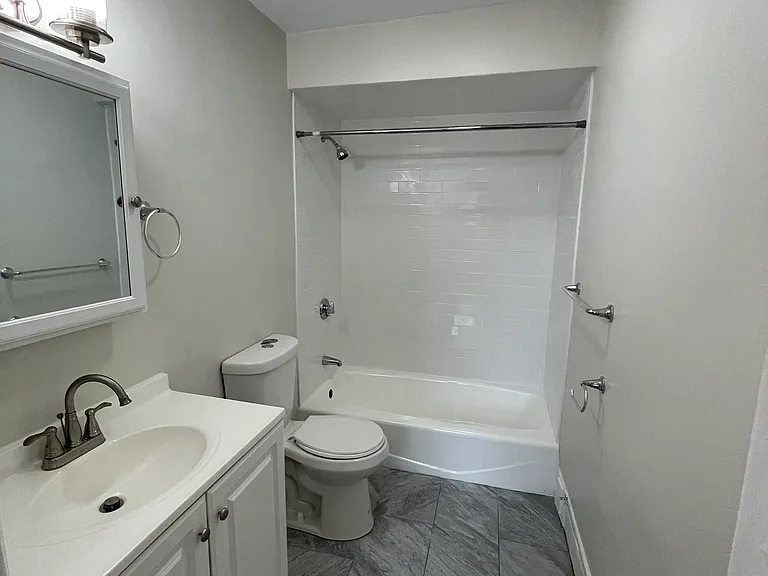470 Commonwealth Ave #2F — Photo 10