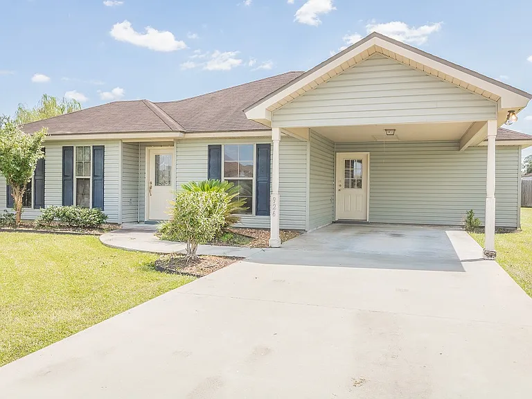 926 Lillian Michel Dr — Photo 23
