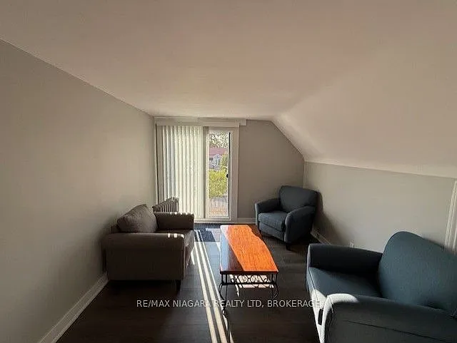2 bed, $1,800 — Photo 4