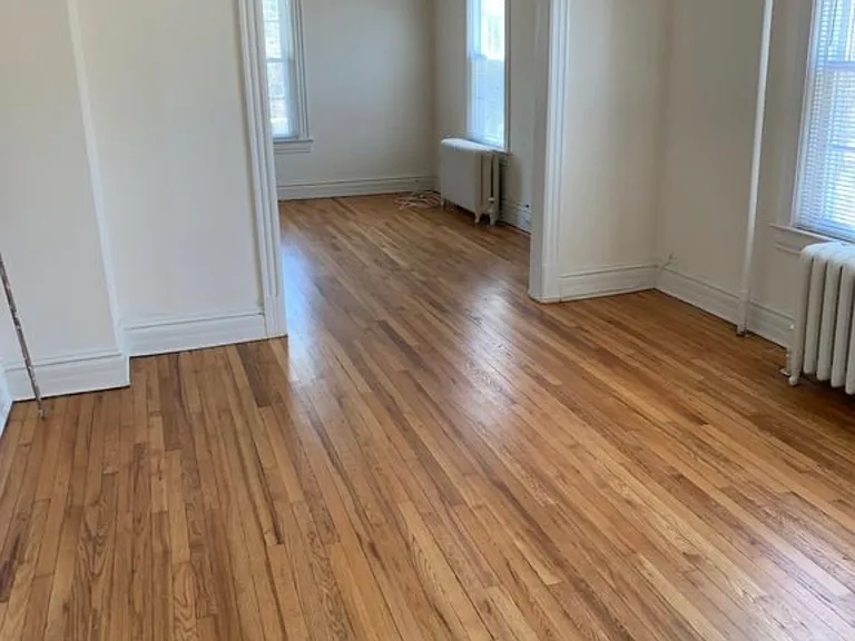 237 W Main St — Photo 12