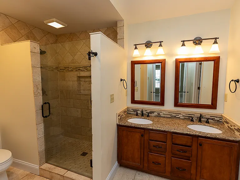 2059 Arbor Springs Blvd — Photo 14
