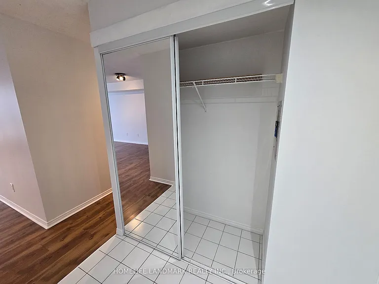 410 McLevin Ave #1811 — Photo 9