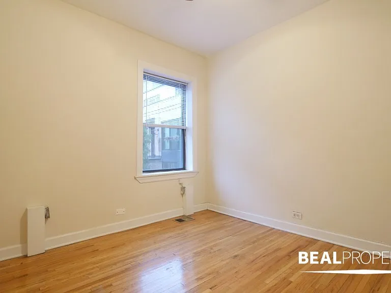 3720.5 N Pine Grove Ave #E3 — Photo 8