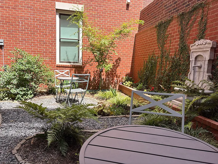 4142 N Swann St #4142 — Photo 17