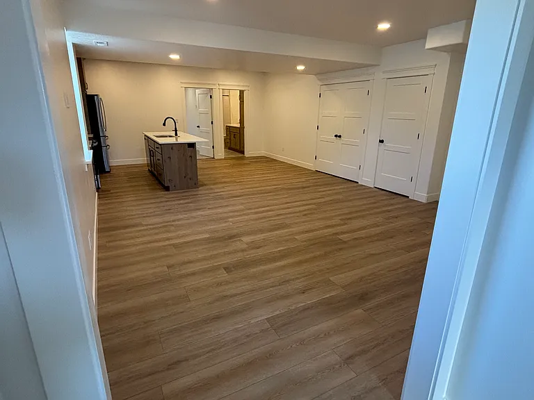 71 N 145 W — Photo 5