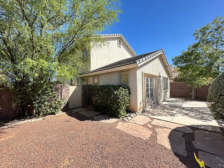 925 Ortega Hill Ln — Photo 26