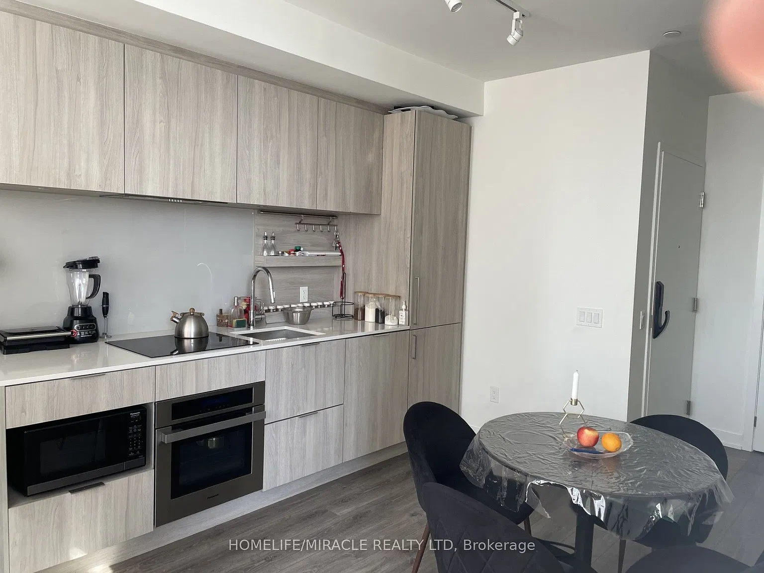 1 bed, $2,250 — Photo 2