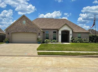 6685 Llano Ln, Lumberton, TX 77657