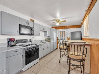 1837 E PLEASANT Lane, Phoenix, AZ, 85042