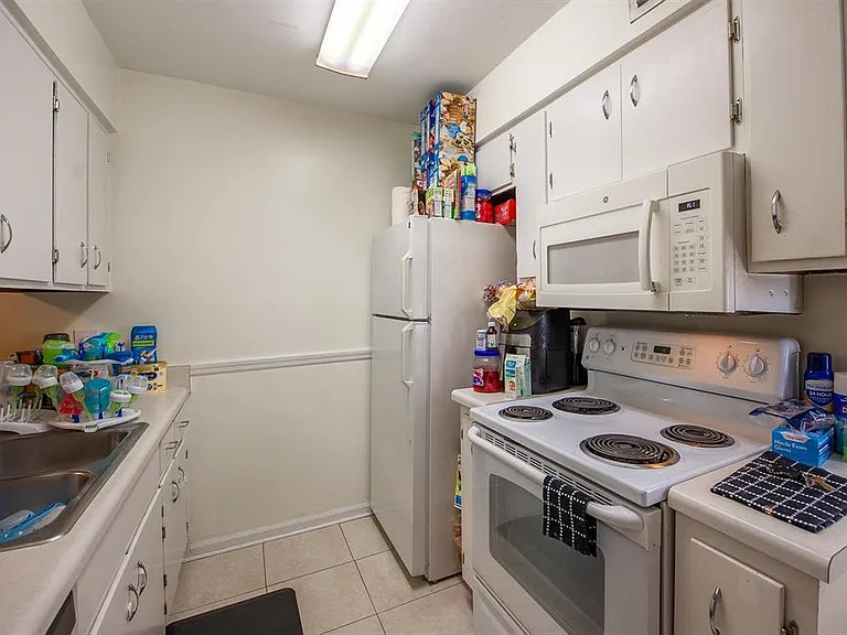 2309 Green Timbers Trl #B — Photo 6