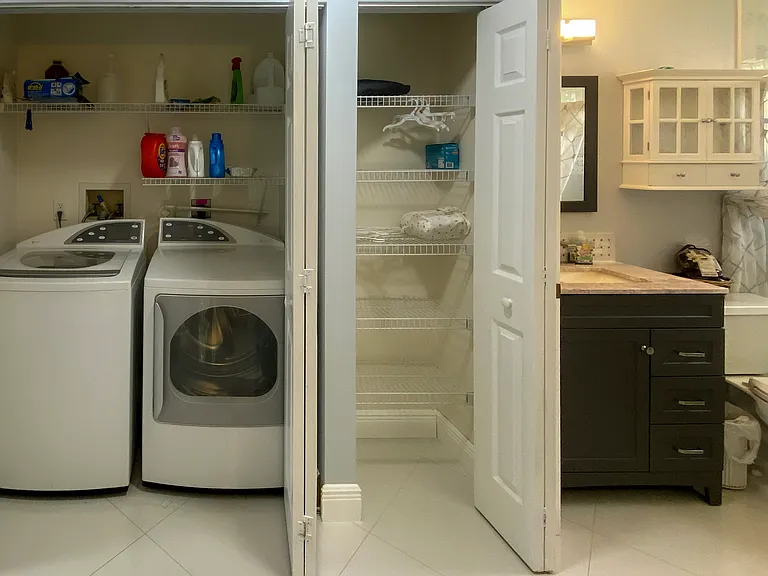 3009 Casa Rio Ct #3009 — Photo 17