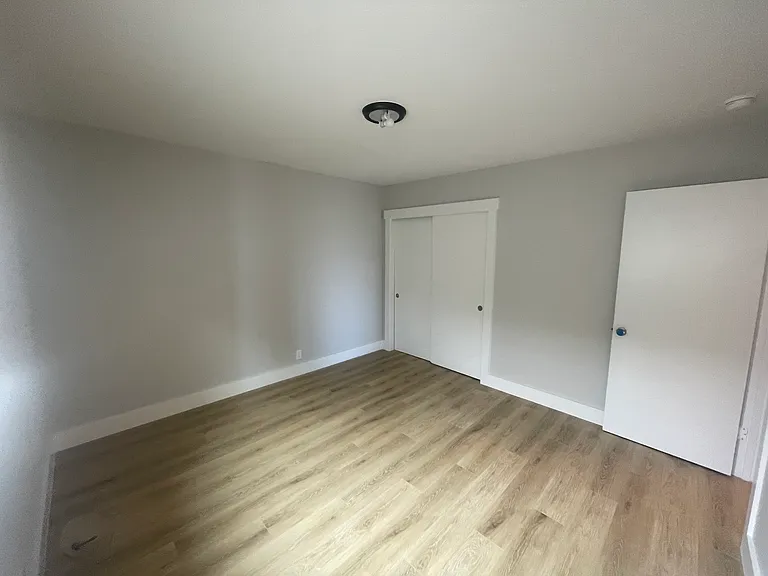 841 Solano Ave #8 — Photo 5