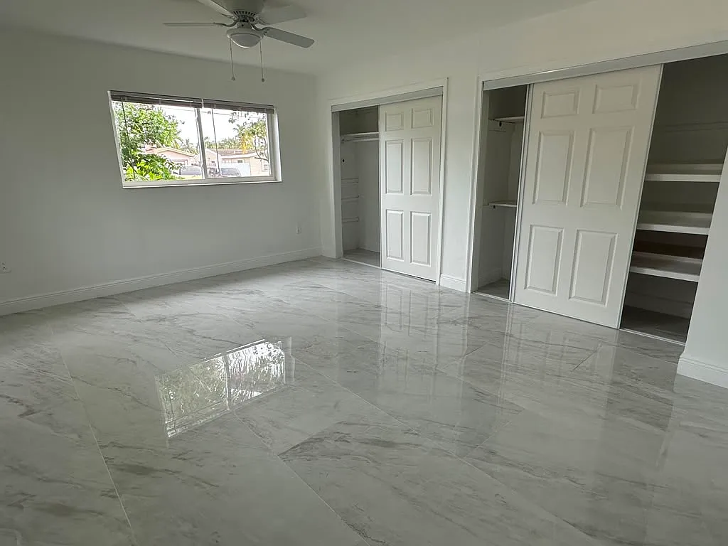 3 bed, 1200 sqft, $3,199 — Photo 4
